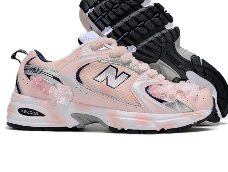 New Balance 530
