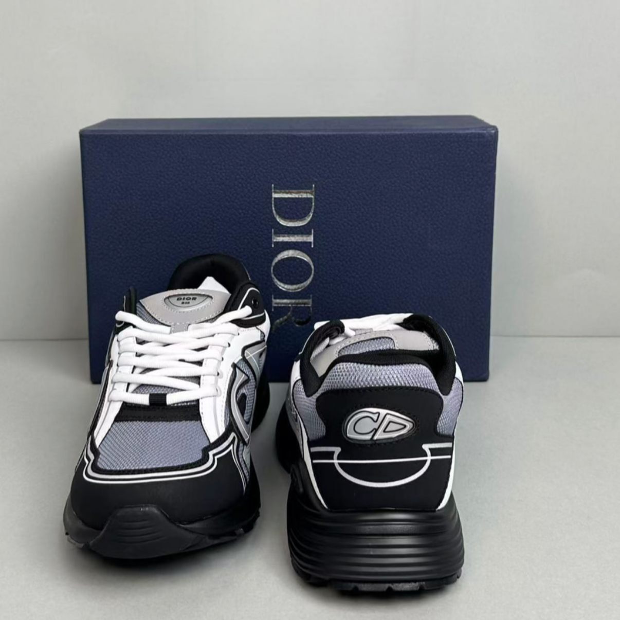 Dior B30