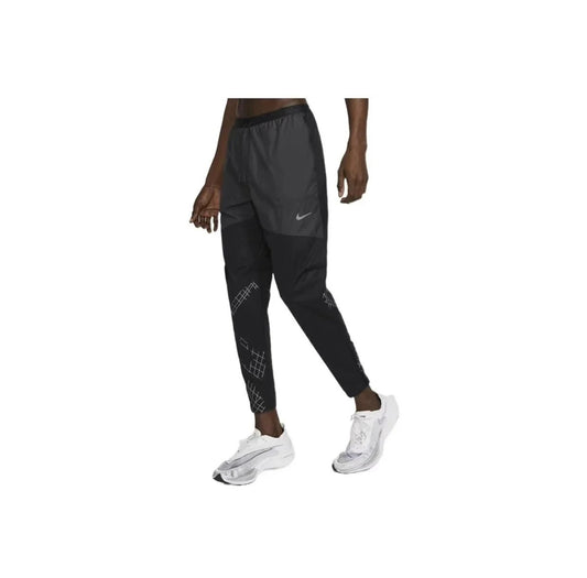 Nike Running – Run Division Phenom Elite Flash